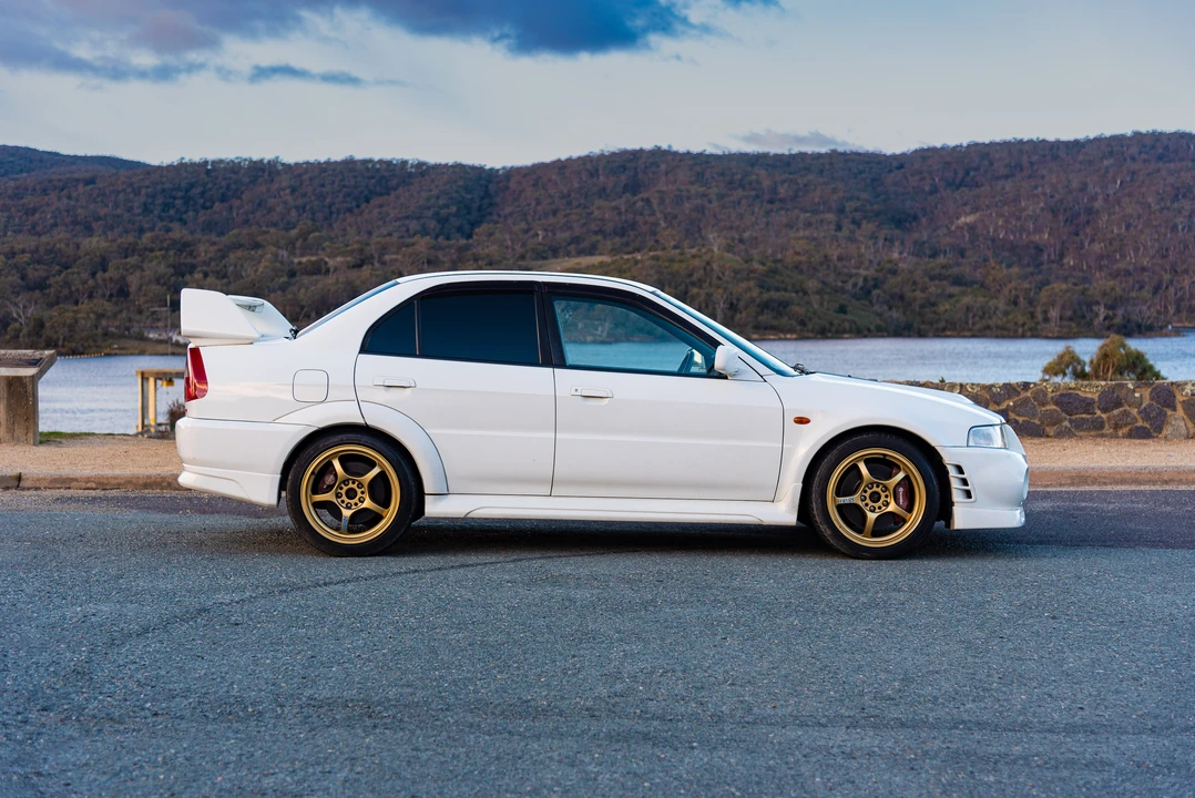 1999 Mitsubishi Lancer Evolution VI 6th Gen - Image 9 of 31