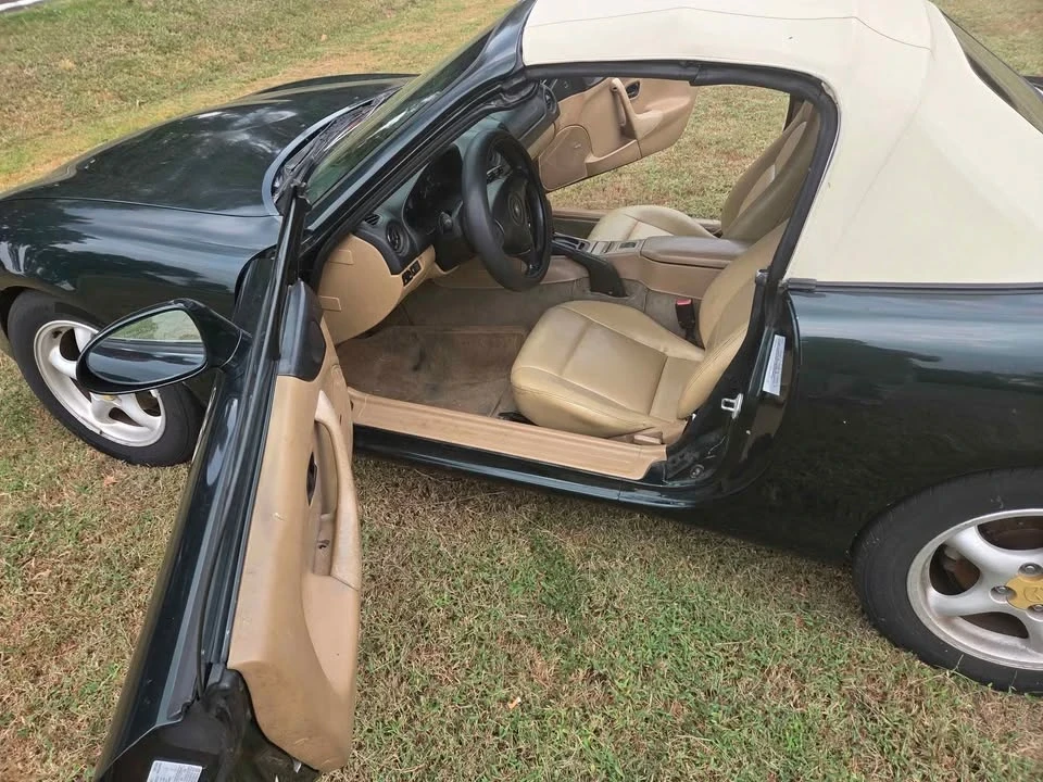 1999 Mazda NB MX-5 Miata - Image 5 of 6