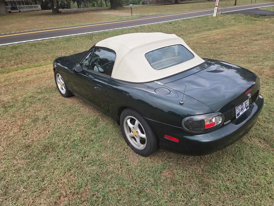1999 Mazda NB MX-5 Miata - Image 2 of 6