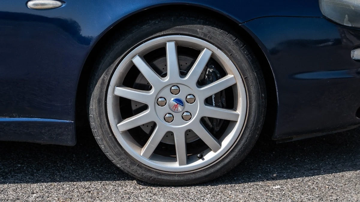 2001 Maserati 3200 GT - Image 13 of 30