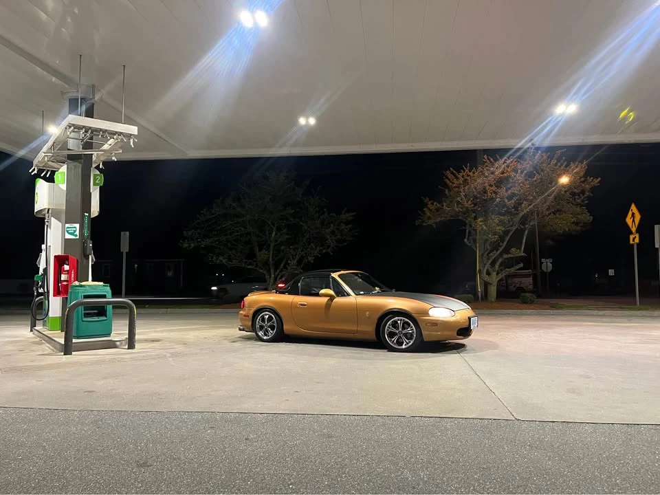 1999 Mazda NB MX-5 Miata - Image 2 of 5