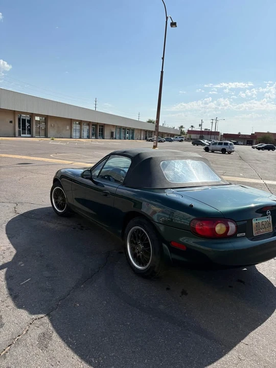 1999 Mazda NB MX-5 Miata - Image 2 of 2