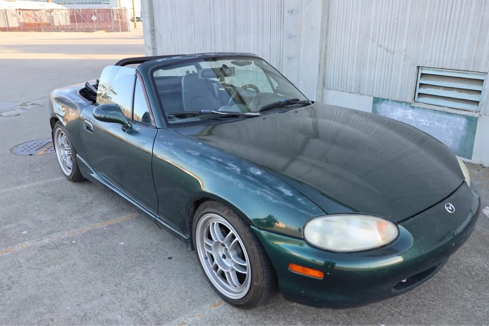 1999 Mazda NB MX-5 Miata - Image 5 of 14