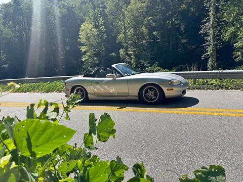1999 Mazda MX-5 Miata Base
