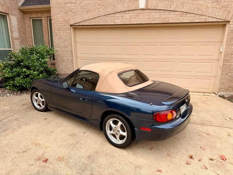 1999 Mazda NB MX-5 Miata - Image 4 of 9