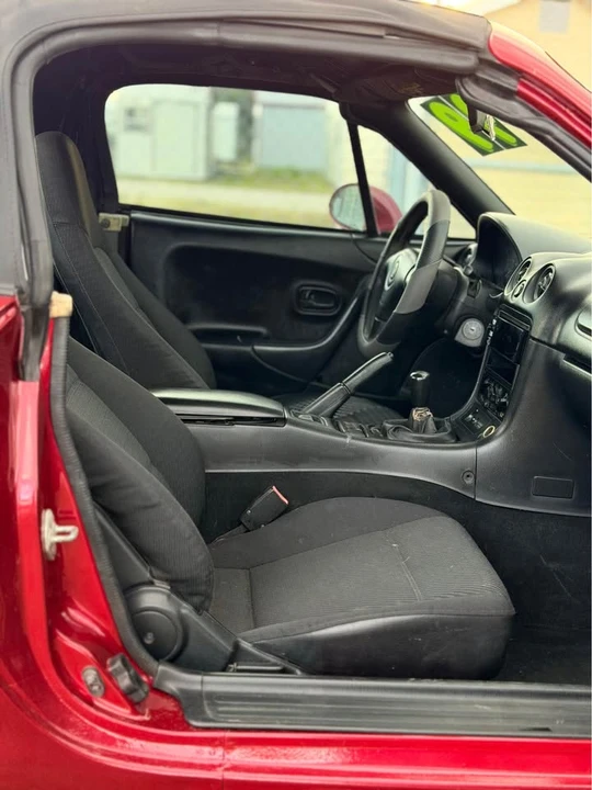 1999 Mazda NB MX-5 Miata - Image 9 of 9