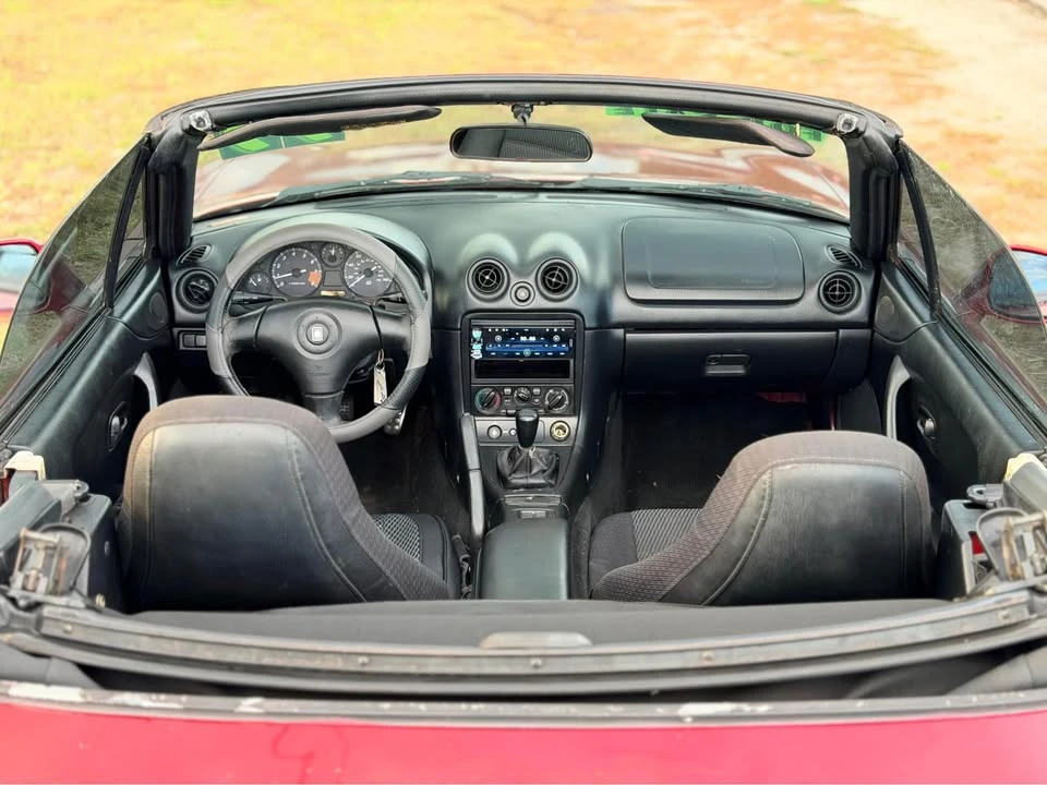 1999 Mazda NB MX-5 Miata - Image 7 of 9