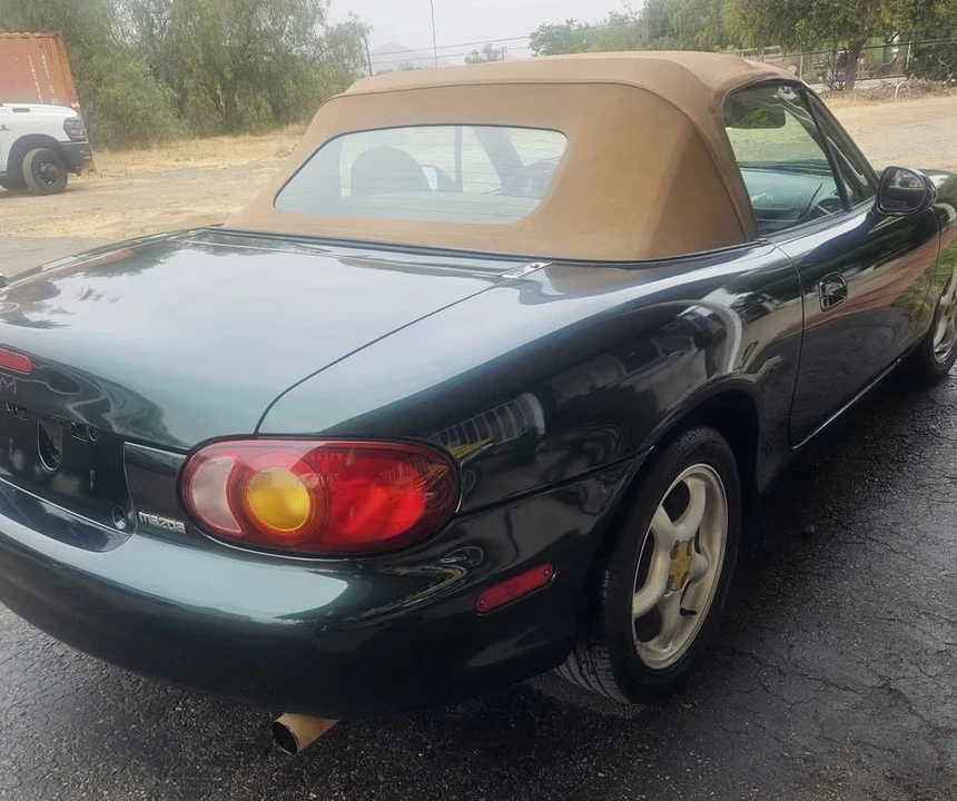 1999 Mazda NB MX-5 Miata - Image 9 of 14