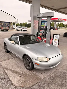 1999 Mazda MX-5 Miata Club Convertible 2D