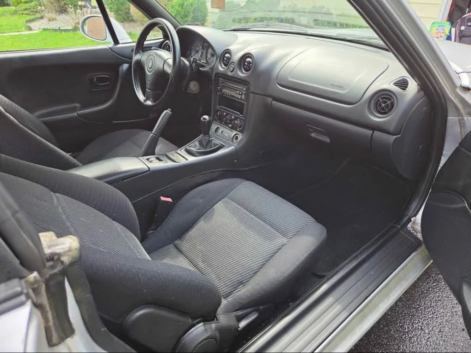 1999 Mazda NB MX-5 Miata - Image 8 of 8