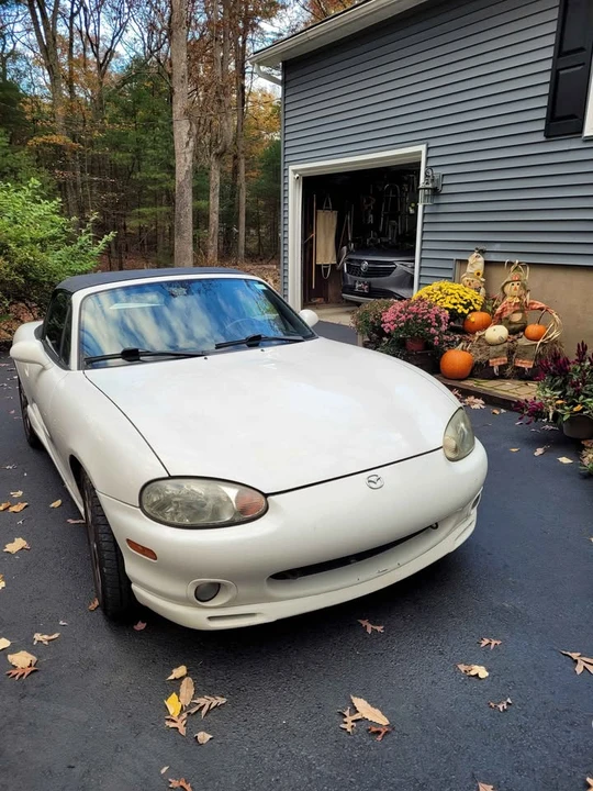 1999 Mazda NB MX-5 Miata - Image 4 of 4