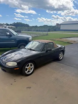 1999 Mazda MX-5 Miata Club Convertible 2D