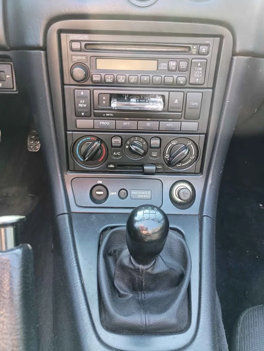 1999 Mazda NB MX-5 Miata - Image 3 of 17