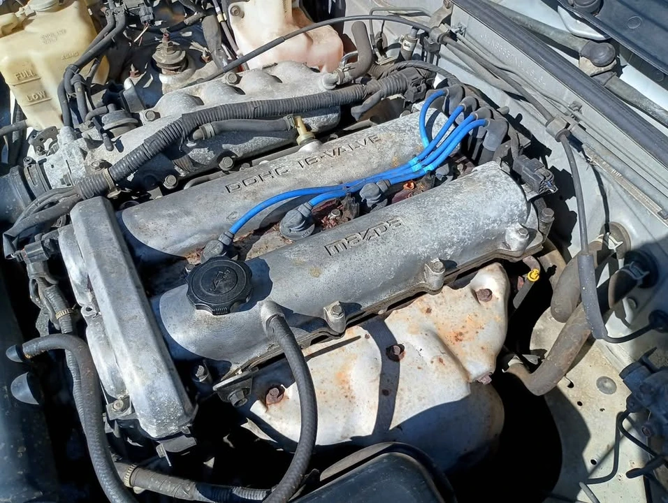 1999 Mazda NB MX-5 Miata - Image 13 of 17