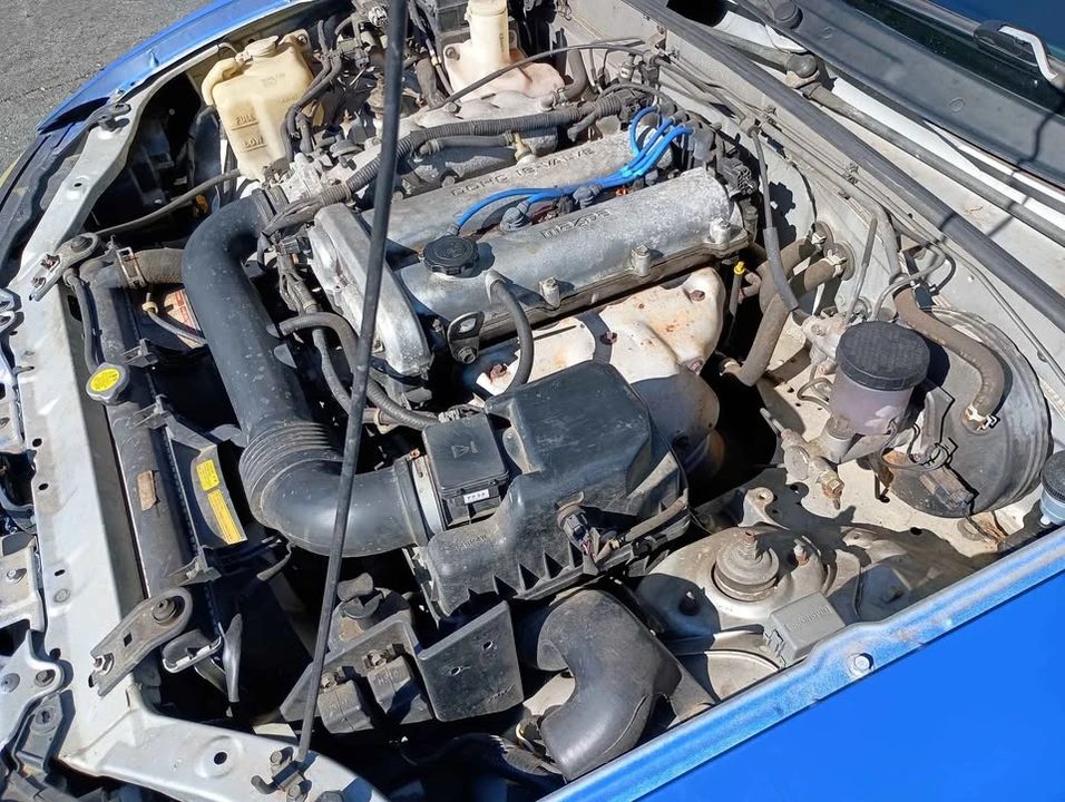 1999 Mazda NB MX-5 Miata - Image 12 of 17