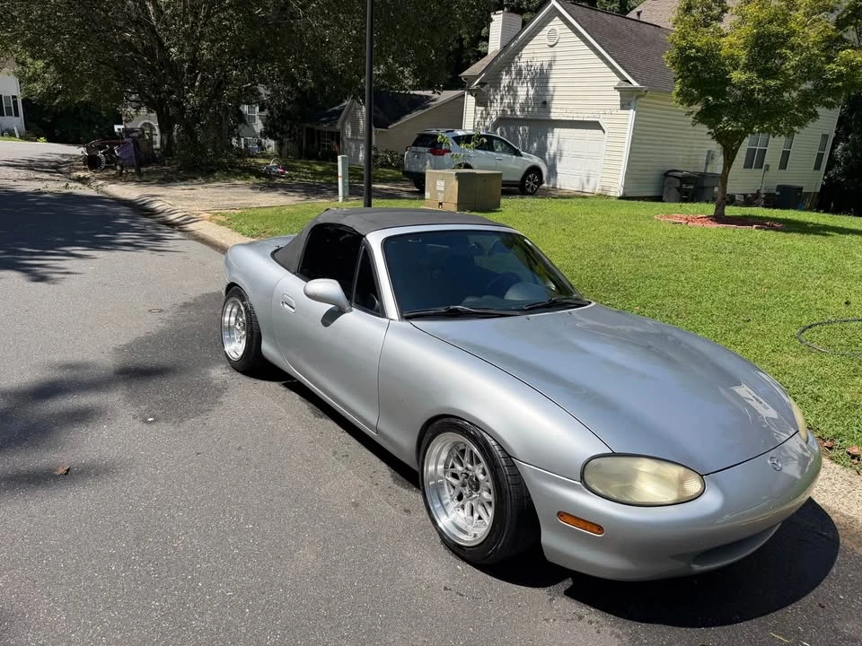 1999 Mazda NB MX-5 Miata - Image 2 of 8