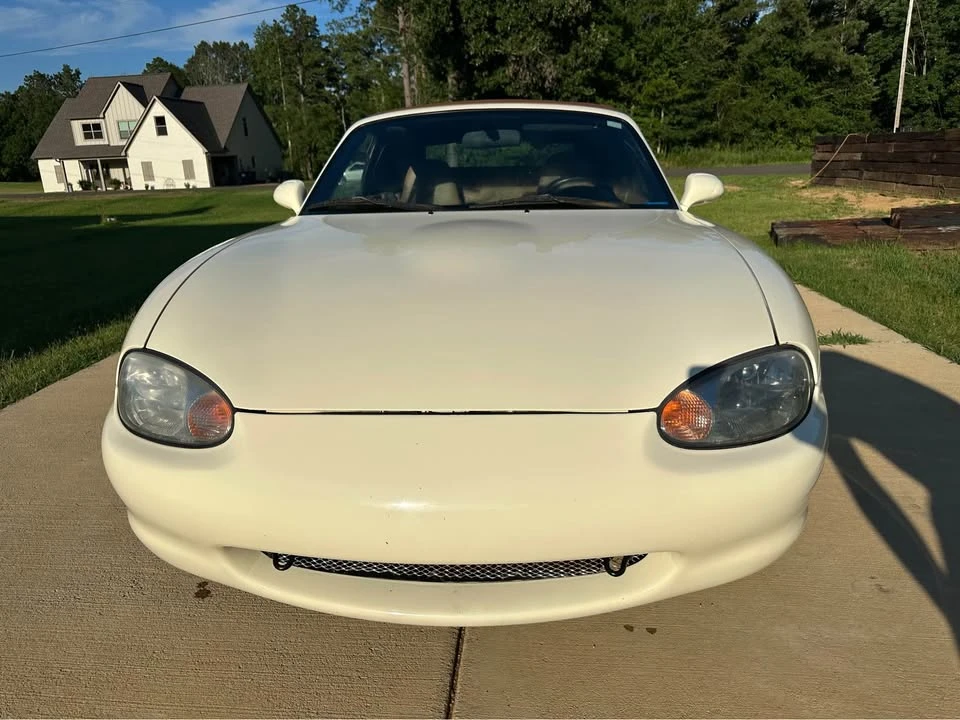 1999 Mazda NB MX-5 Miata - Image 4 of 11