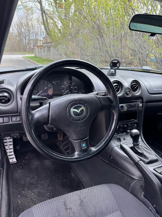 1999 Mazda NB MX-5 Miata - Image 6 of 12
