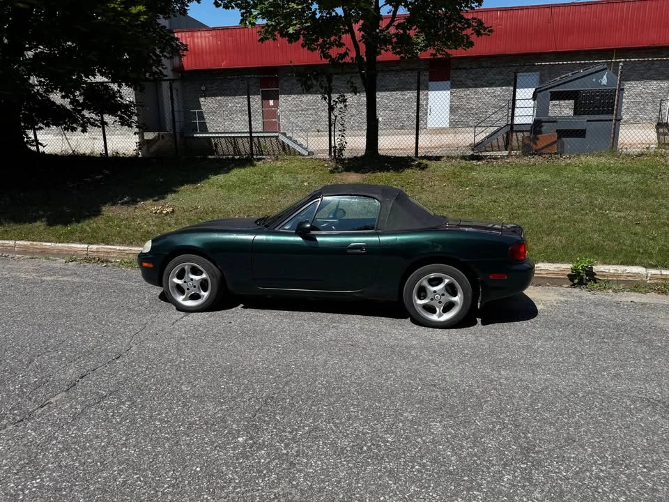 1999 Mazda NB MX-5 Miata - Image 3 of 12