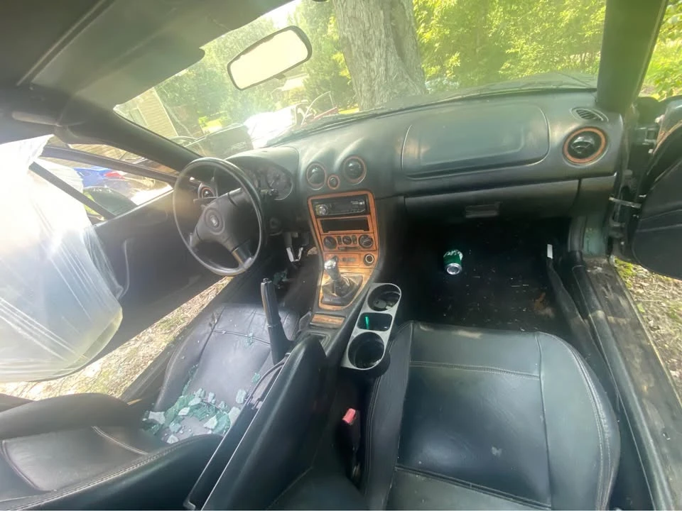1999 Mazda NB MX-5 Miata - Image 2 of 5