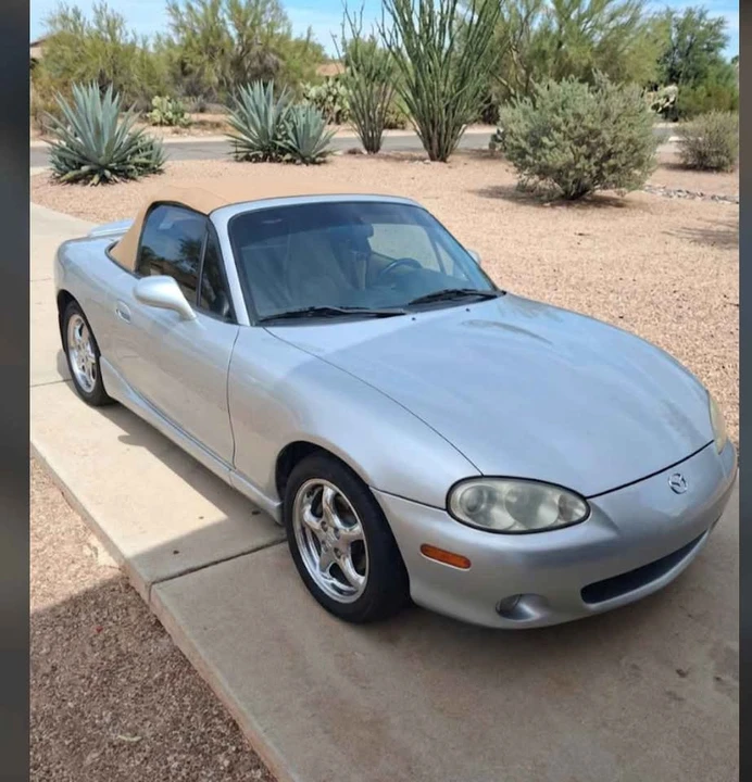 1999 Mazda NB MX-5 Miata - Image 3 of 8