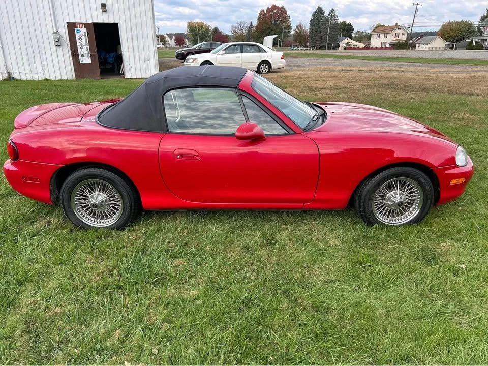 1999 Mazda NB MX-5 Miata - Image 18 of 18