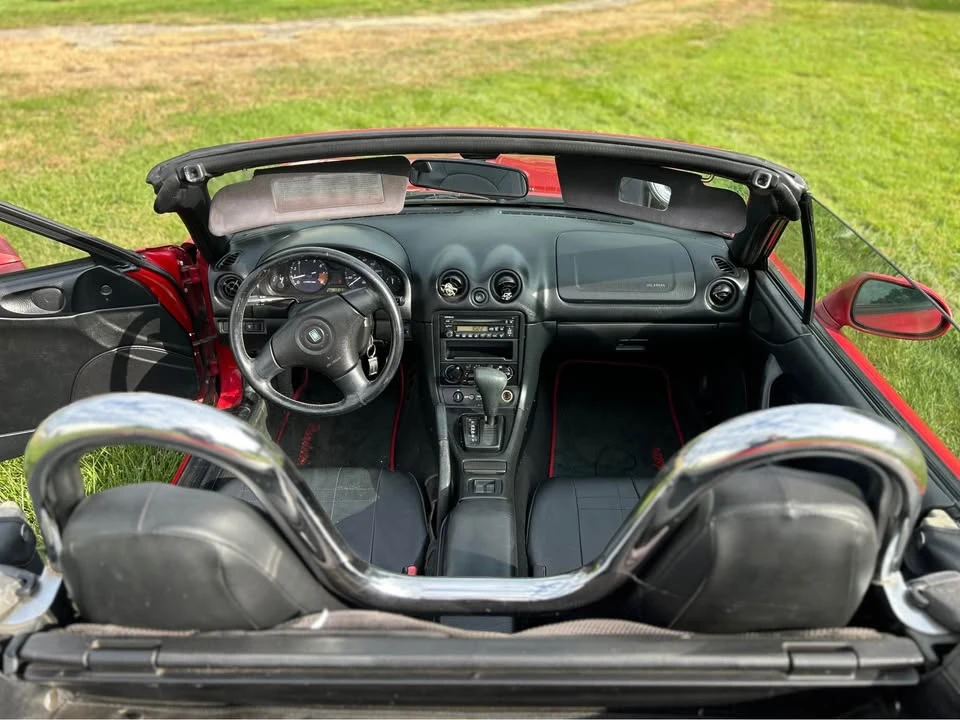1999 Mazda NB MX-5 Miata - Image 16 of 18