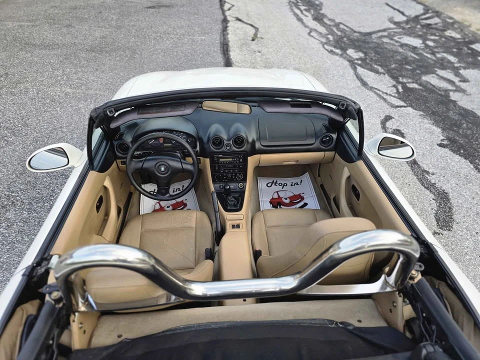 1999 Mazda NB MX-5 Miata - Image 11 of 19