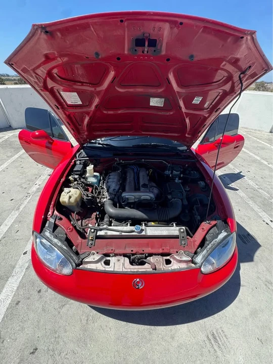 1999 Mazda NB MX-5 Miata - Image 17 of 19