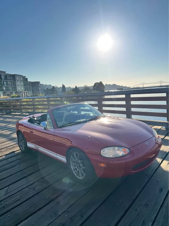 1999 Mazda NB MX-5 Miata - Image 4 of 14