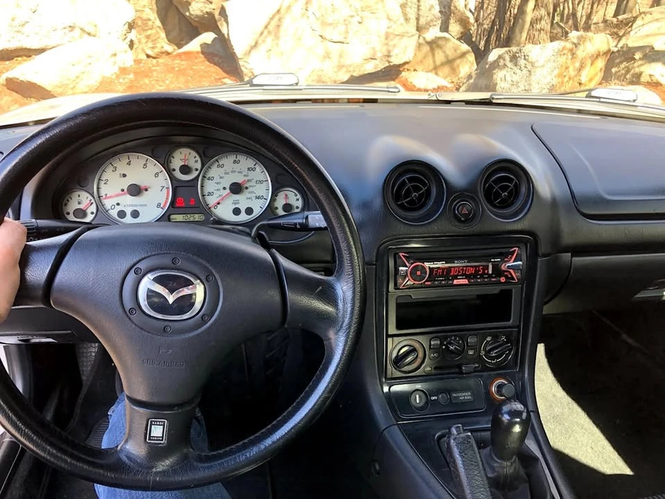1999 Mazda NB MX-5 Miata - Image 8 of 9