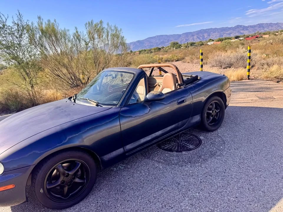 1999 Mazda NB MX-5 Miata - Image 2 of 9