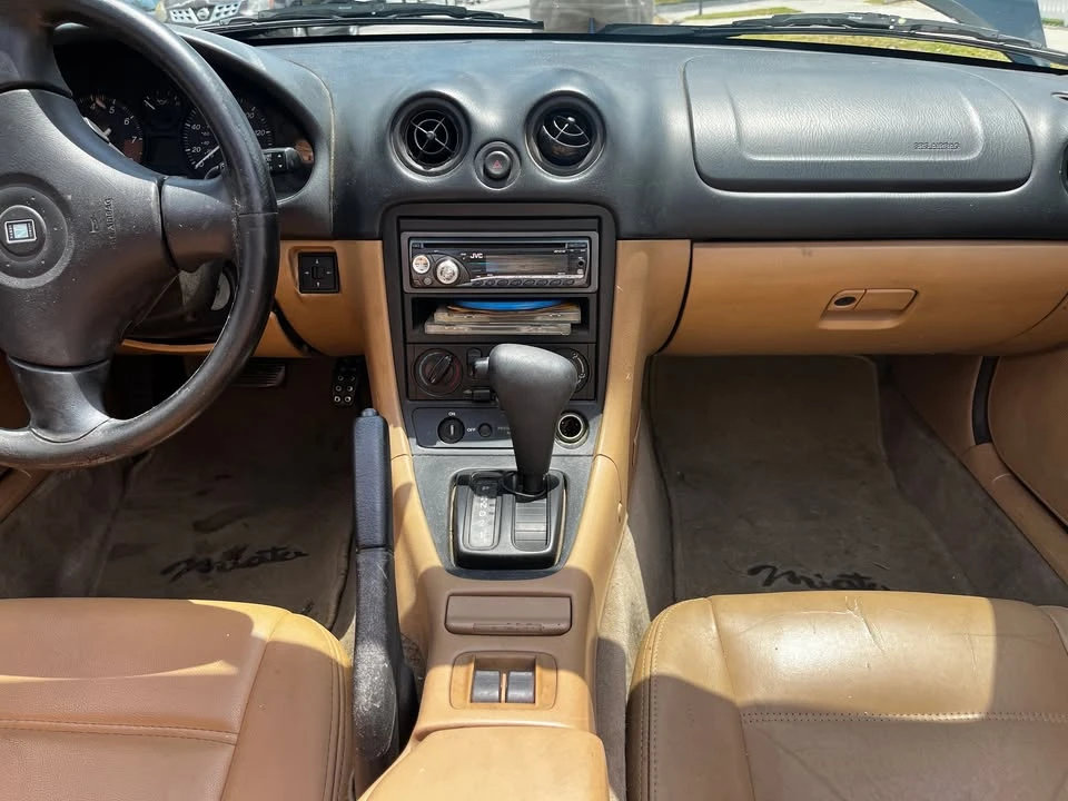 1999 Mazda NB MX-5 Miata - Image 13 of 20