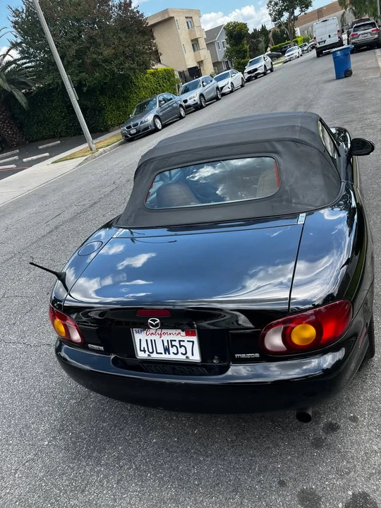 1999 Mazda NB MX-5 Miata - Image 19 of 20