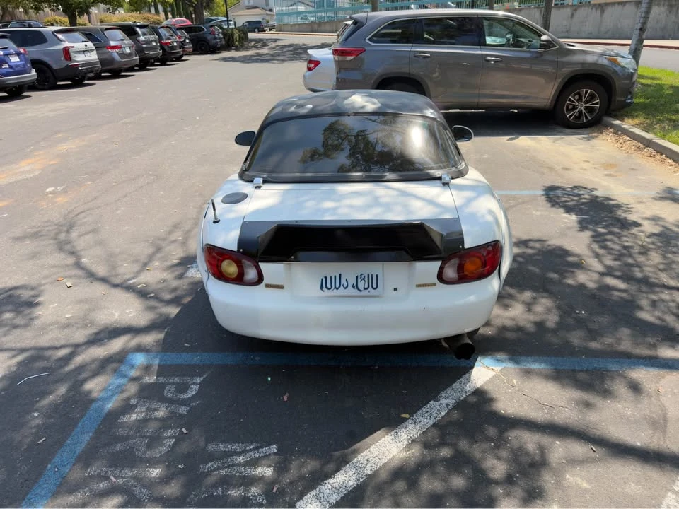 1999 Mazda NB MX-5 Miata - Image 4 of 9