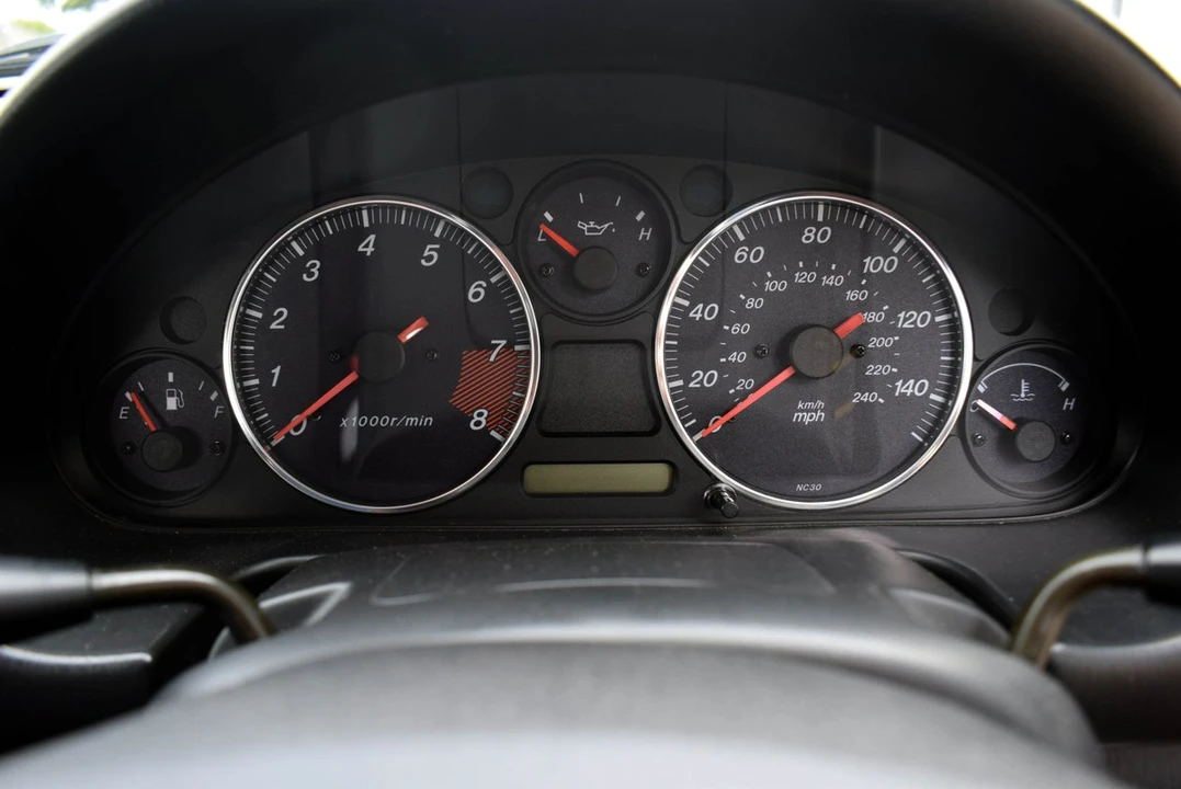 1999 Mazda NB MX-5 Miata - Image 27 of 30