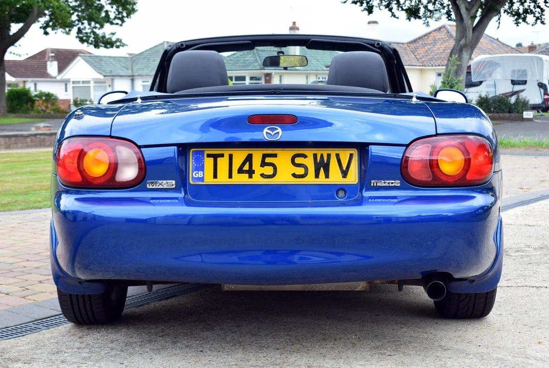 1999 Mazda NB MX-5 Miata - Image 9 of 30