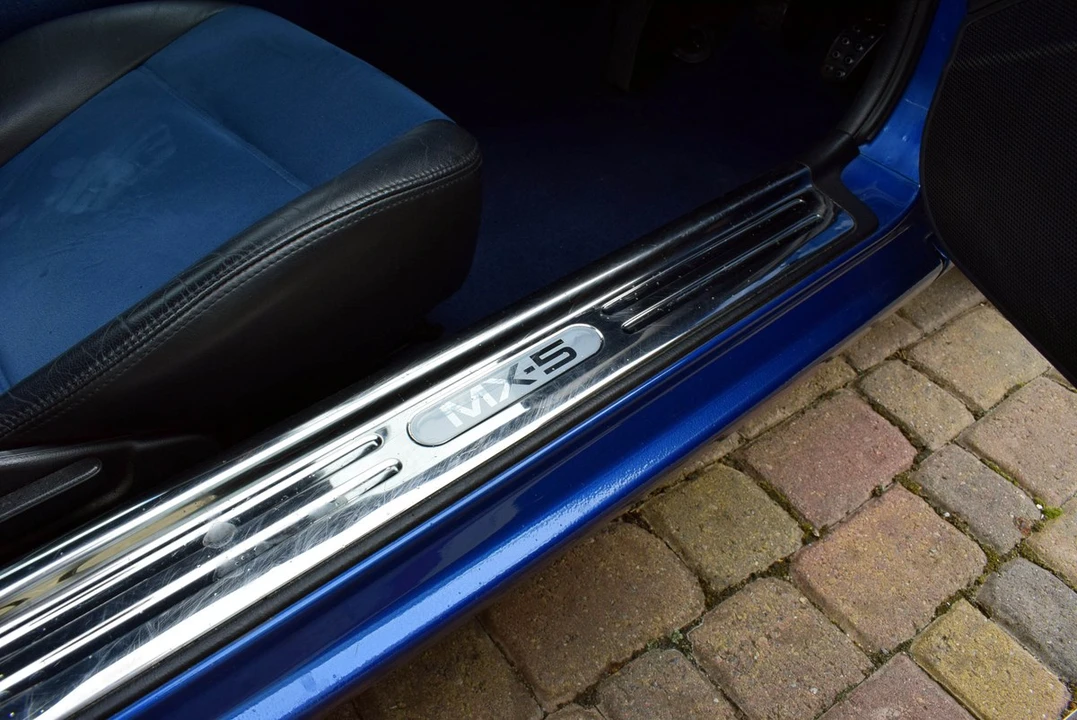 1999 Mazda NB MX-5 Miata - Image 25 of 30