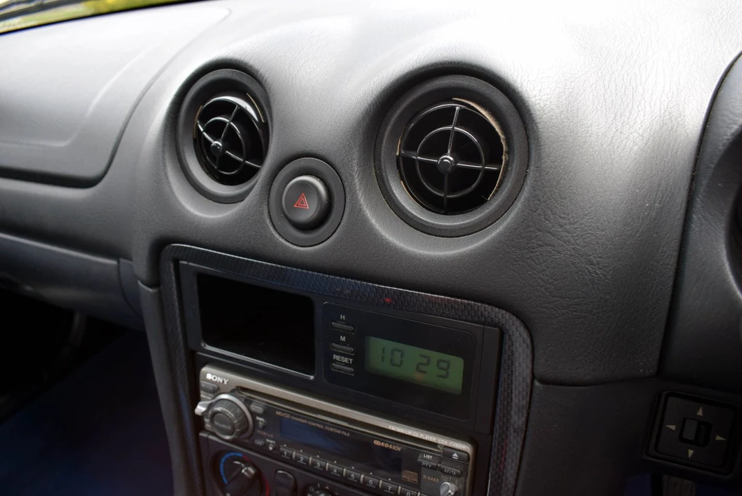 1999 Mazda NB MX-5 Miata - Image 28 of 30