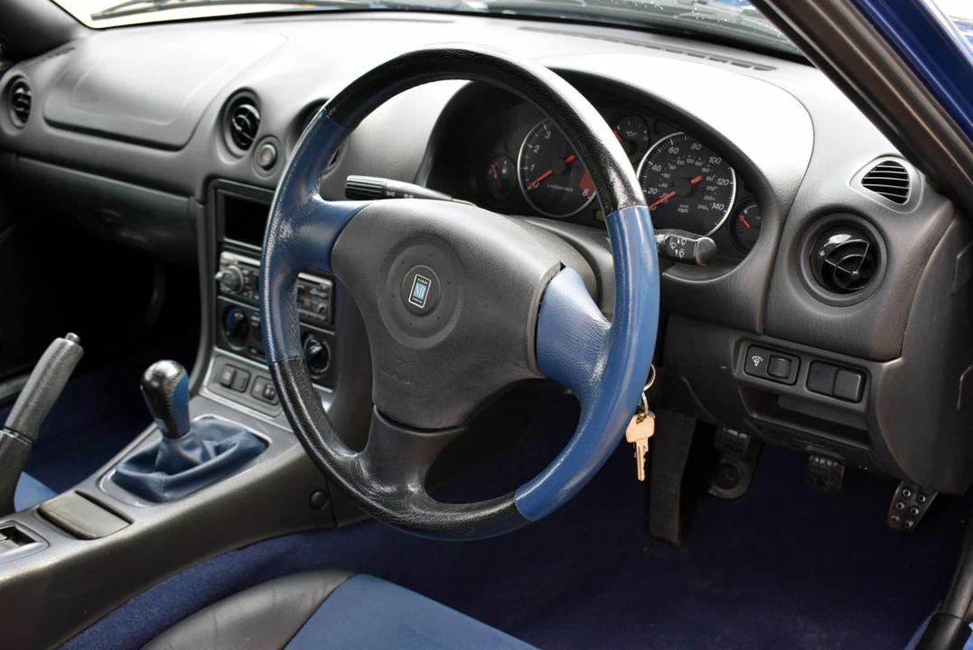 1999 Mazda NB MX-5 Miata - Image 23 of 30