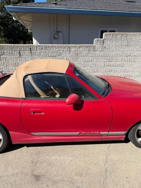 1999 Mazda NB MX-5 Miata - Image 5 of 7
