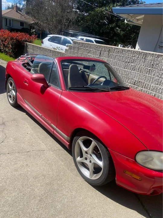 1999 Mazda NB MX-5 Miata - Image 2 of 7