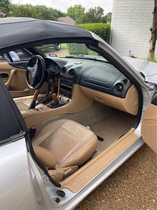 1999 Mazda NB MX-5 Miata - Image 13 of 17