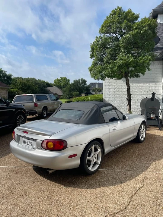 1999 Mazda NB MX-5 Miata - Image 3 of 17