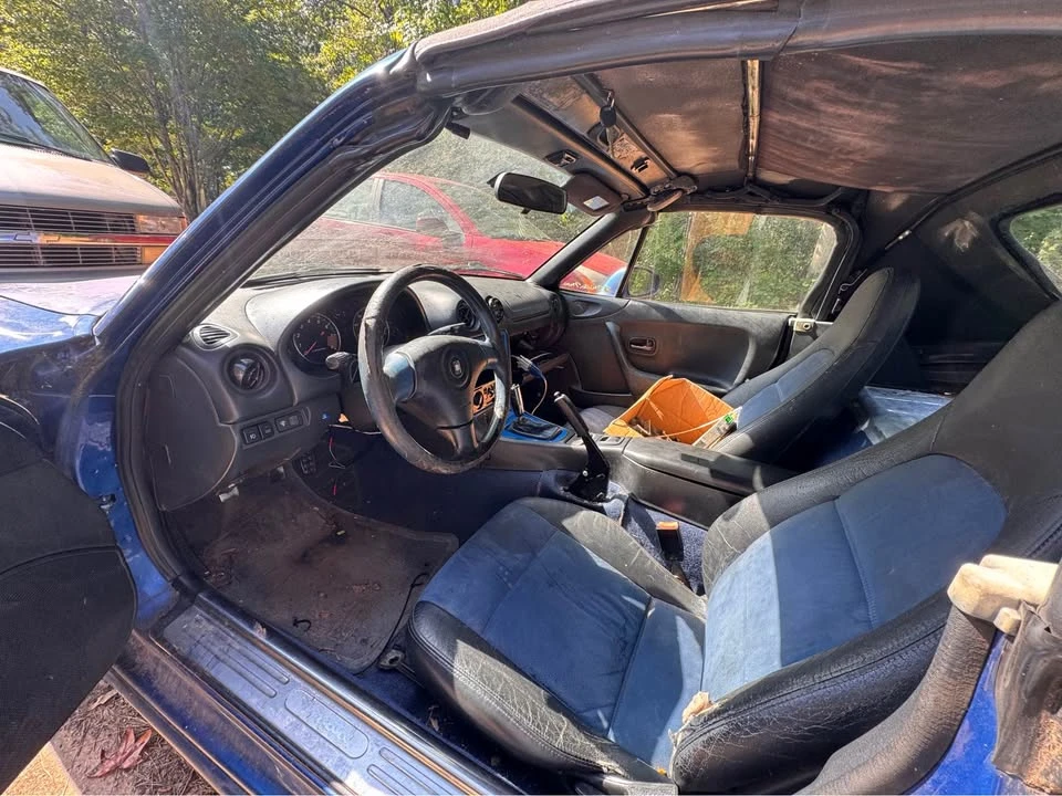 1999 Mazda NB MX-5 Miata - Image 6 of 9