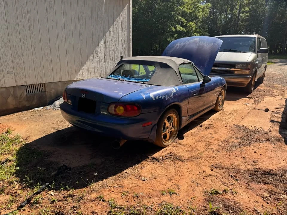 1999 Mazda NB MX-5 Miata - Image 3 of 9