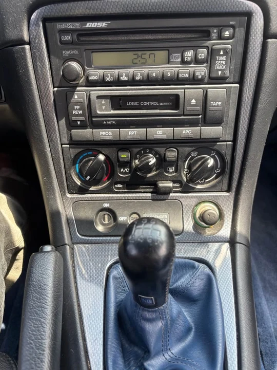 1999 Mazda NB MX-5 Miata - Image 10 of 13