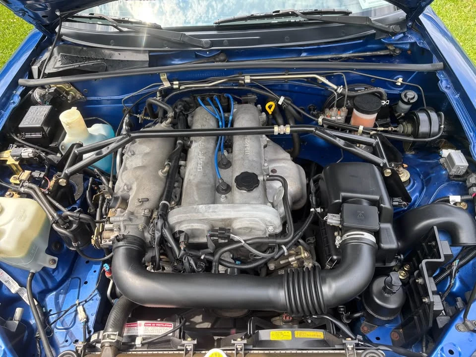 1999 Mazda NB MX-5 Miata - Image 5 of 13