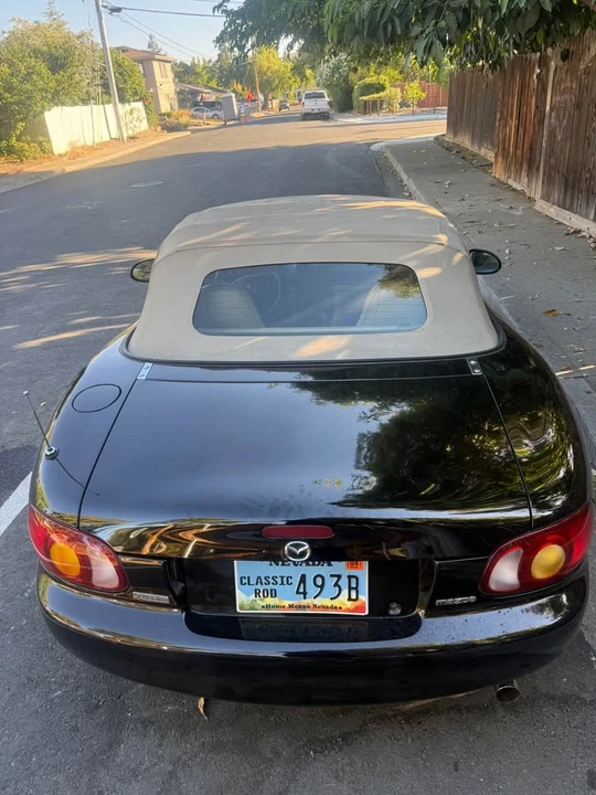 1999 Mazda NB MX-5 Miata - Image 4 of 16