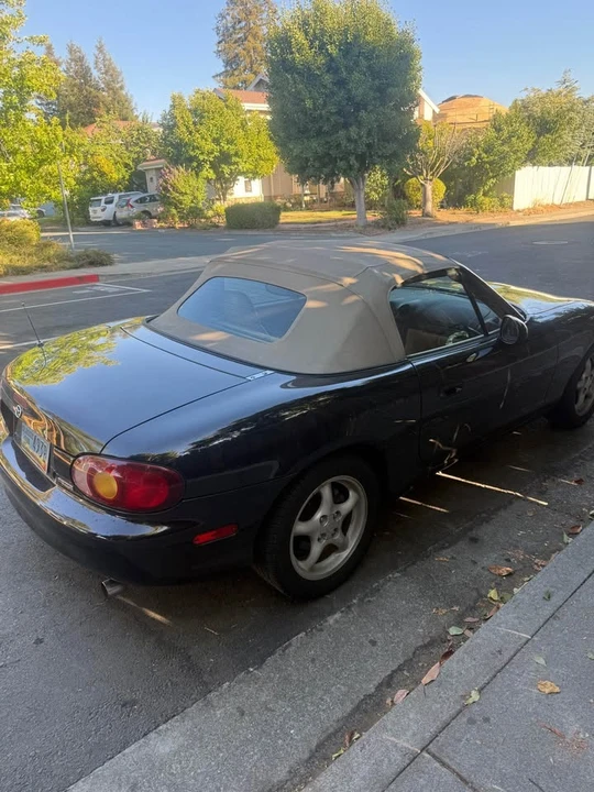 1999 Mazda NB MX-5 Miata - Image 5 of 16